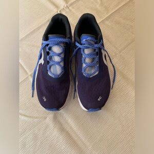 On Cloud Cloudmonster shoes woman size 8 1/2